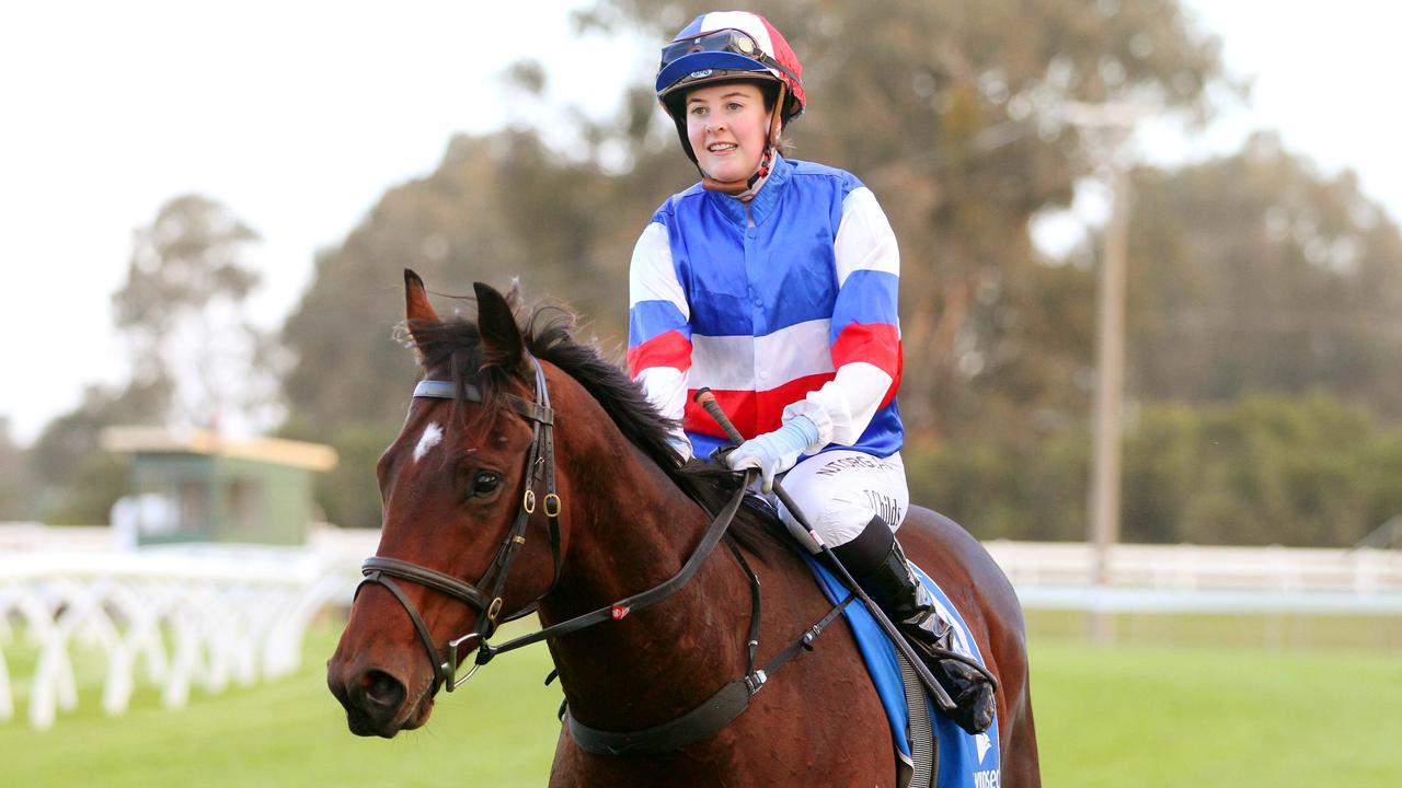 Tayla Childs was all smiles after riding Villa Villekulla to victory at Wangaratta on Thursday. Photo : David Thorpe/Racing Photos via Getty Images.