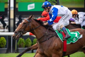 Smart ‘N’ Sexy wins the Dalrello Stakes.