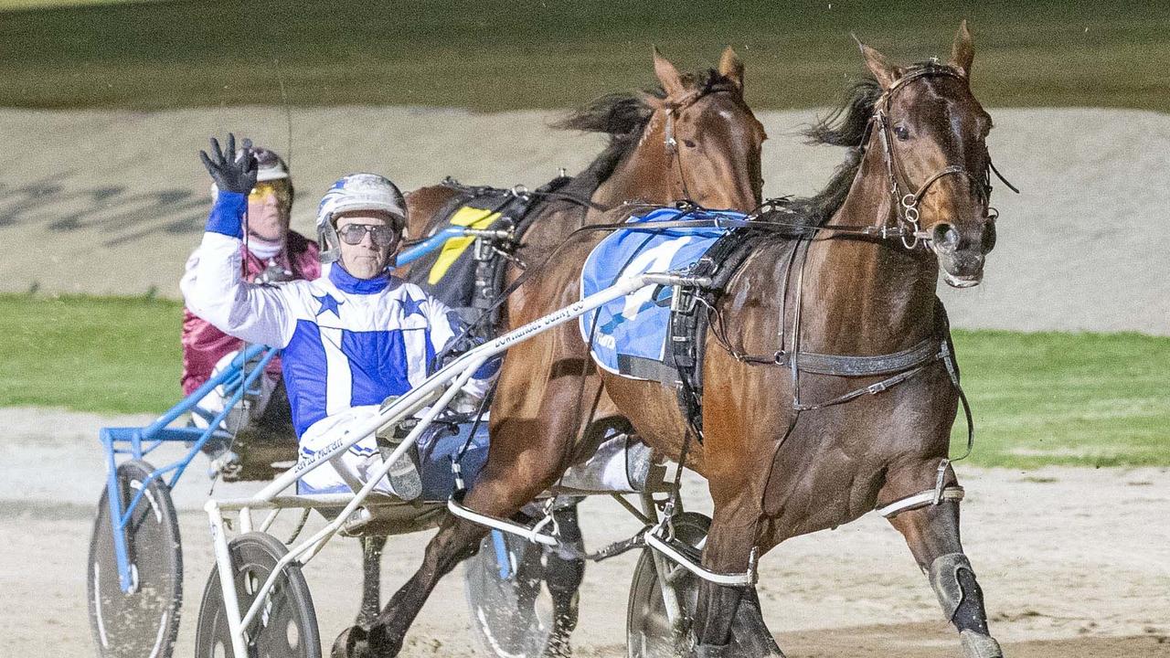 David Moran drives Lochinvar Art to victory in last year’s Victoria Cup. Picture: Stuart McCormick