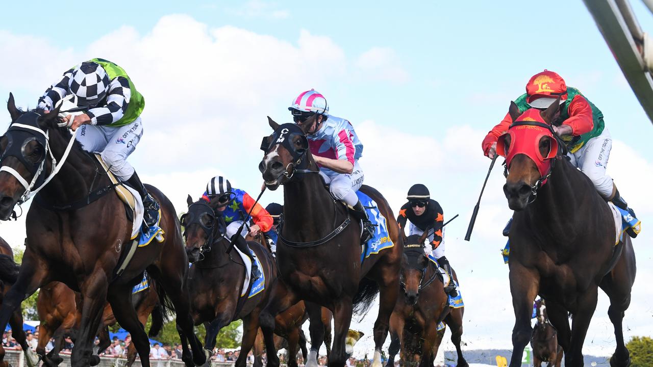 Luke Nolen guides Zayydani (right) on the rails to win the Ballarat Cup. Picture: Racing Photos via Getty Images