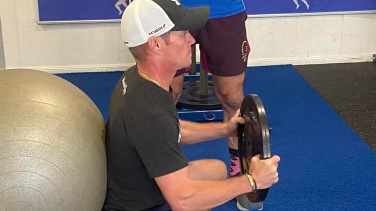 Jockey turns to former Brisbane Broncos player in hunt for first Aussie Group 1 - Vimarsana News