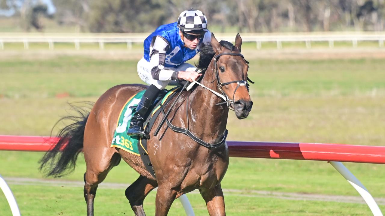 Horse racing tips, best bets for Bendigo on Thursday