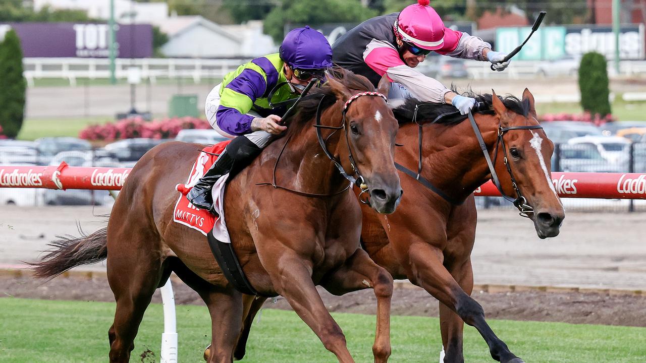 Clinton Mcdonald Racing Horse racing tips: Pakenham best bets, preview for Thursday March 22