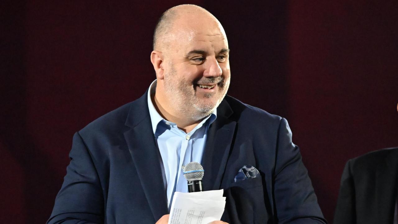 Kalogeras sisters naked not at all a CMT but she makes sure