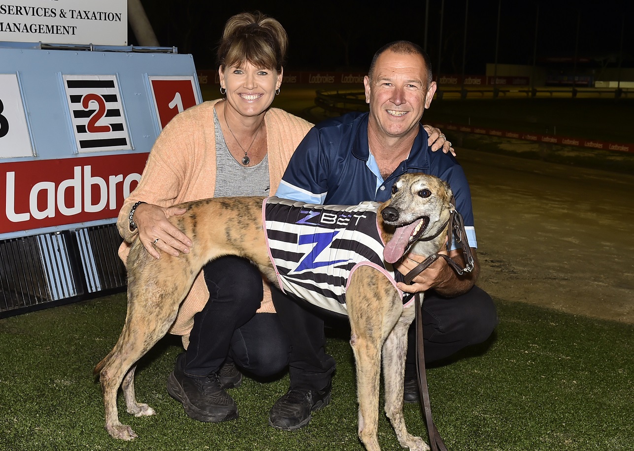 Mark Davidson Rifle Davidson Eyes 'Dream' Black Top Result