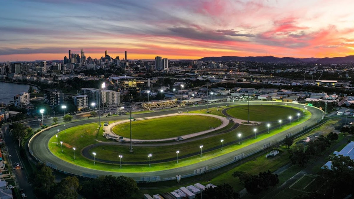 PAUL Stadnikoff says “it’s very cool” to have one of the favourites for the 331 metre Top Grade on Sunday, the final ever race at Albion Park.
